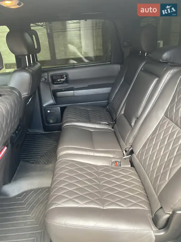 Toyota Sequoia 2014 VIN 5TDJW5G18FS111139 фото оголошення 14 з 58