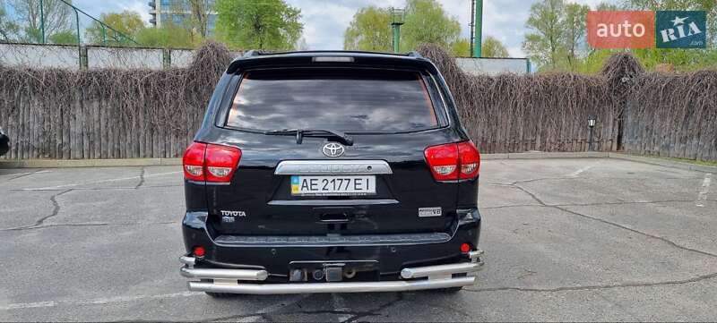 Позашляховик / Кросовер Toyota Sequoia 2008 в Дніпрі