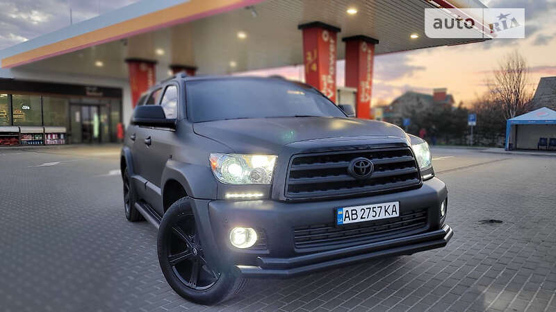 Внедорожник / Кроссовер Toyota Sequoia 2008 в Виннице
