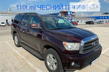 Toyota Sequoia 2012