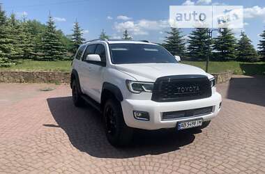 Toyota Sequoia 2018