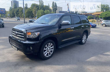 Внедорожник / Кроссовер Toyota Sequoia 2008 в Киеве