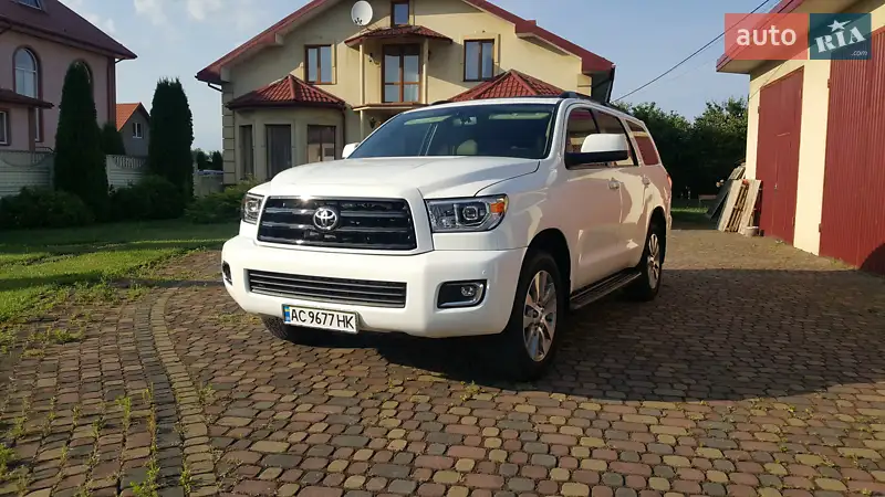 Toyota Sequoia