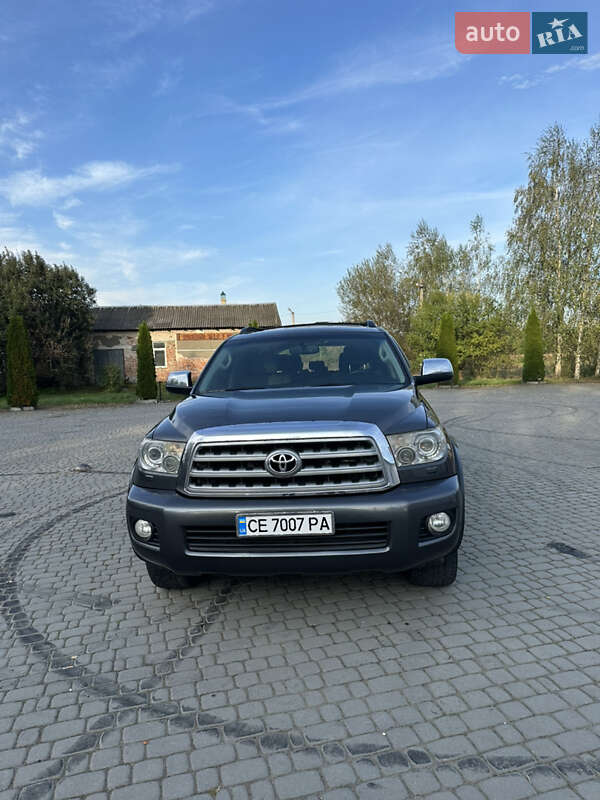 Toyota Sequoia 2012