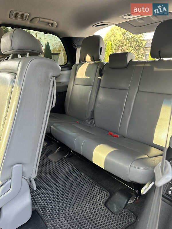 Внедорожник / Кроссовер Toyota Sequoia 2012 в Черновцах фото 16 Внедорожник / Кроссовер Toyota Sequoia 2012 в Черновцах