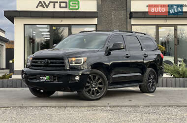 Toyota Sequoia 2015