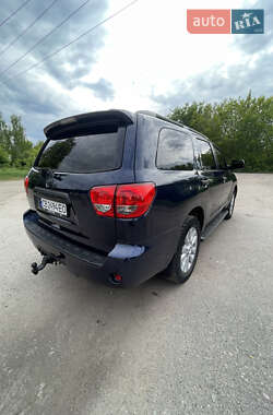 Внедорожник / Кроссовер Toyota Sequoia 2008 в Прилуках