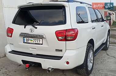 Внедорожник / Кроссовер Toyota Sequoia 2008 в Одессе