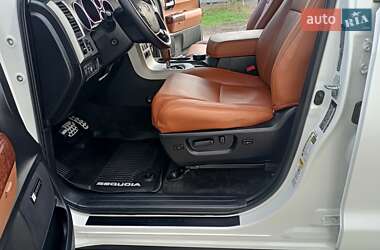 Внедорожник / Кроссовер Toyota Sequoia 2008 в Одессе