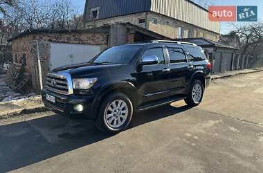 Позашляховик / Кросовер Toyota Sequoia 2008 в Львові