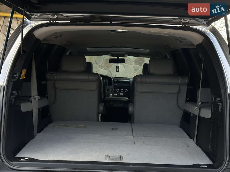 Позашляховик / Кросовер Toyota Sequoia 2009 в Надвірній