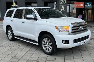 Внедорожник / Кроссовер Toyota Sequoia 2010 в Киеве