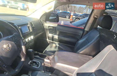 Внедорожник / Кроссовер Toyota Sequoia 2019 в 