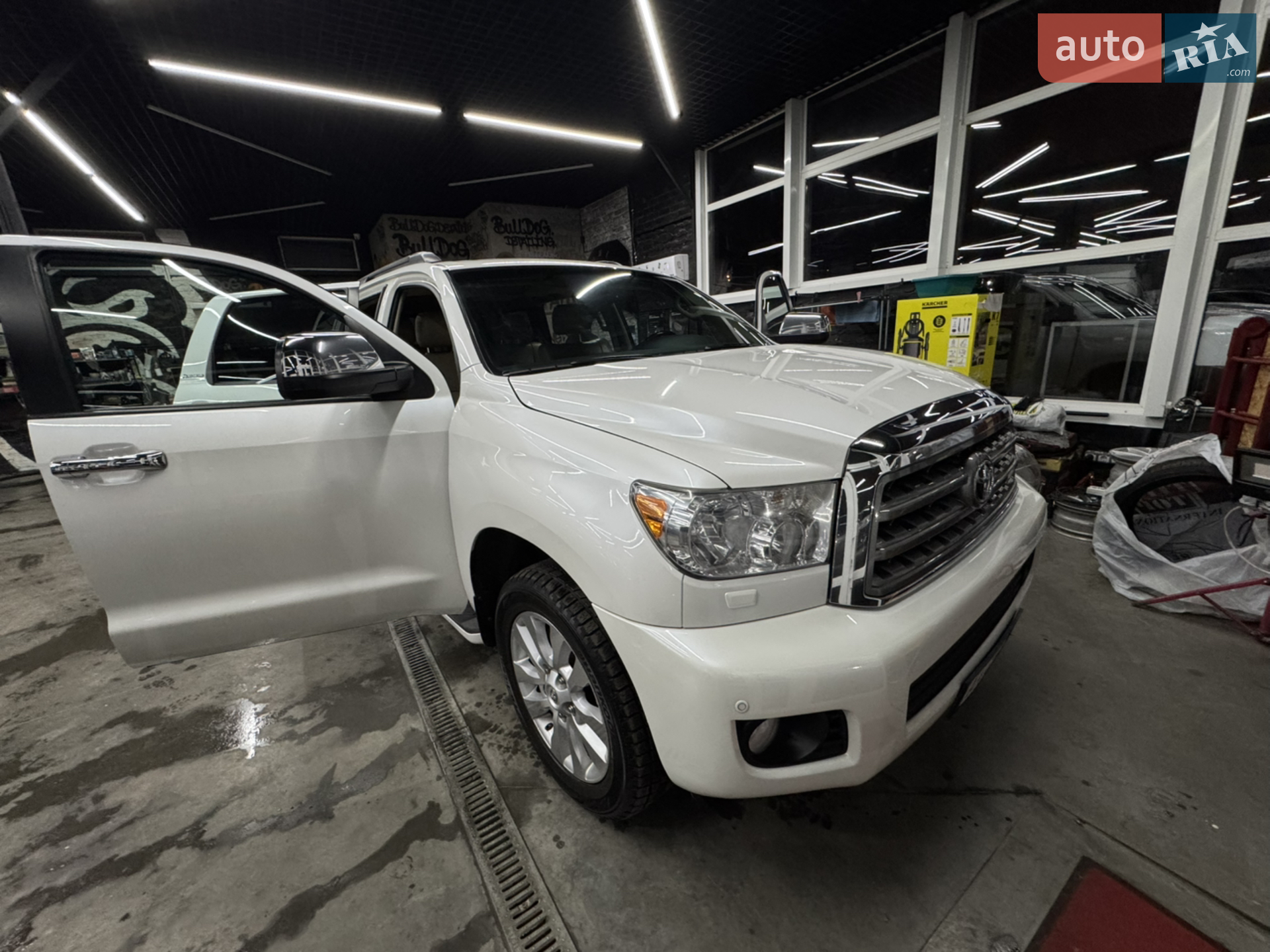 2013 Toyota Sequoia - мініатюра 18