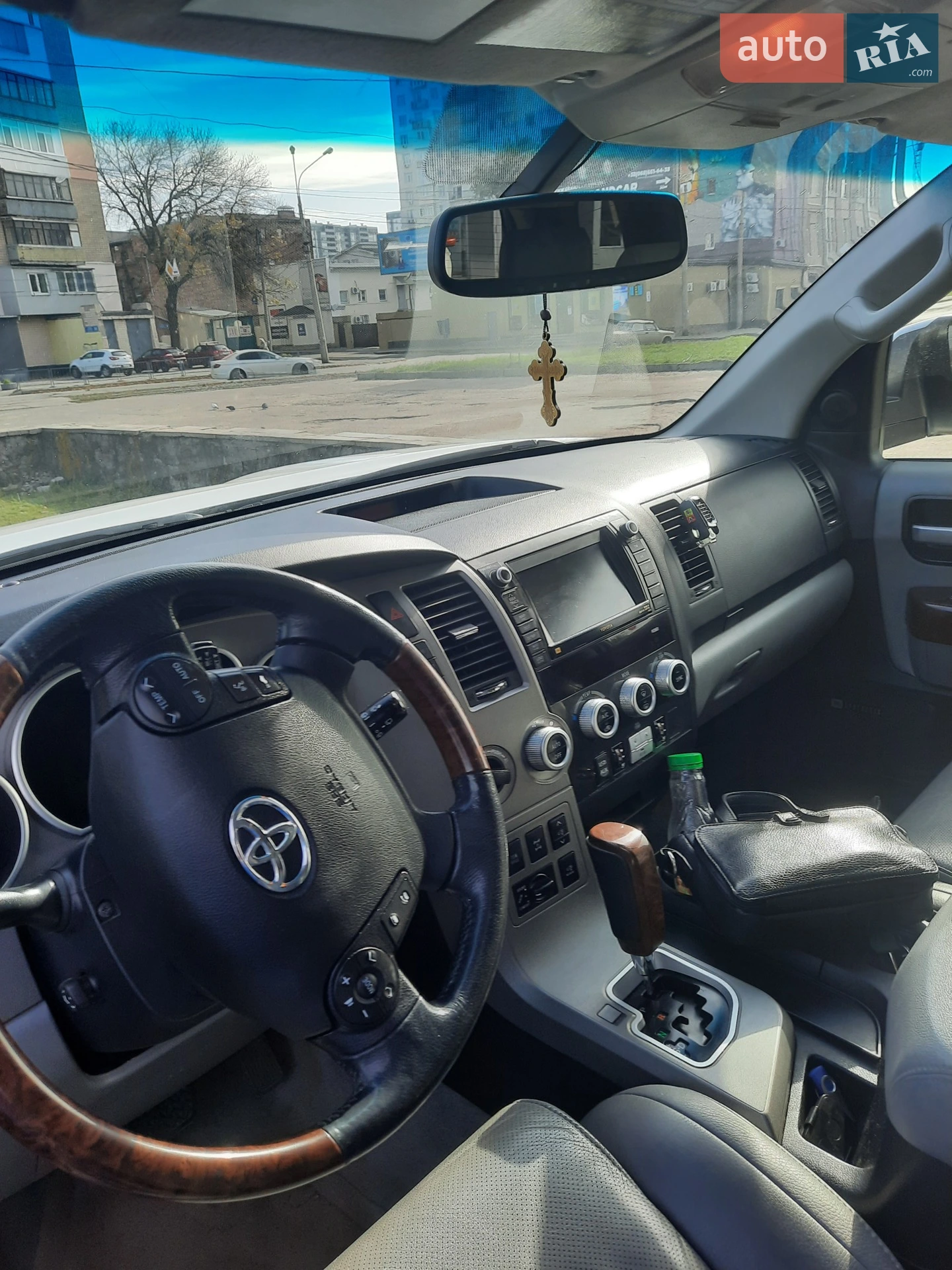 2010 Toyota Sequoia - мініатюра 3