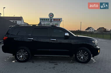 Позашляховик / Кросовер Toyota Sequoia 2008 в 