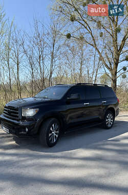 Внедорожник / Кроссовер Toyota Sequoia 2008 в 
