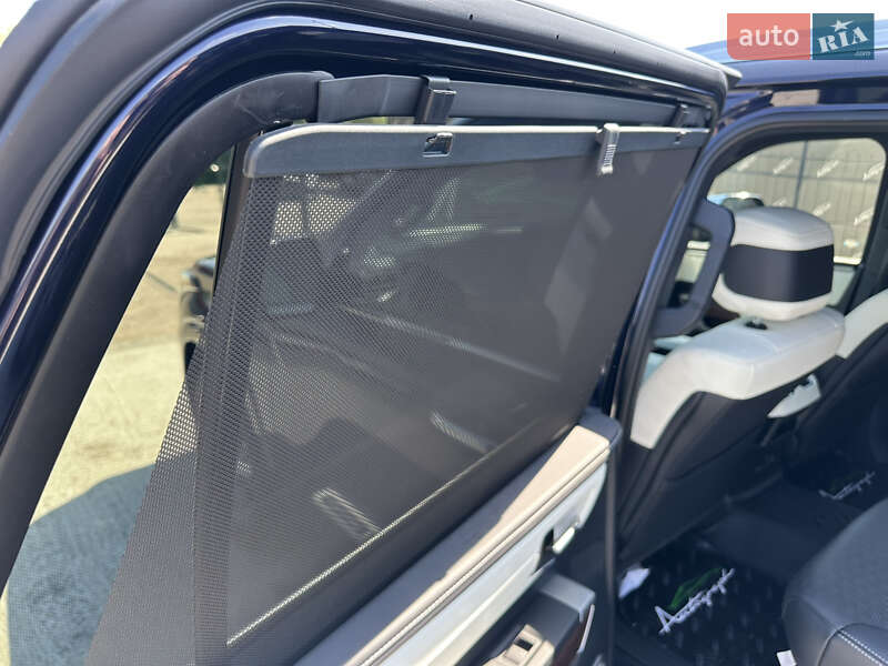 Внедорожник / Кроссовер Toyota Sequoia 2023 в Киеве