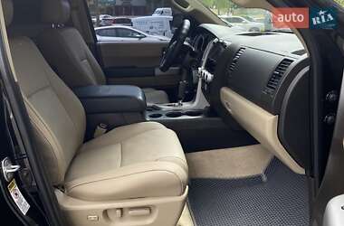 Позашляховик / Кросовер Toyota Sequoia 2008 в 