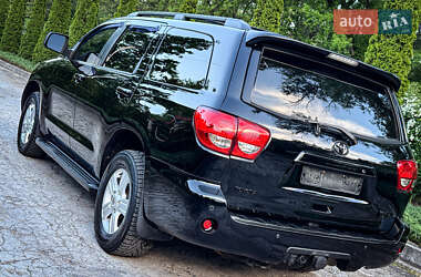 Позашляховик / Кросовер Toyota Sequoia 2008 в 
