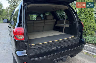 Позашляховик / Кросовер Toyota Sequoia 2008 в 