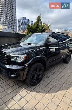 Позашляховик / Кросовер Toyota Sequoia 2019 в Києві