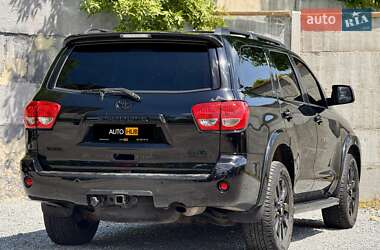 Внедорожник / Кроссовер Toyota Sequoia 2008 в 