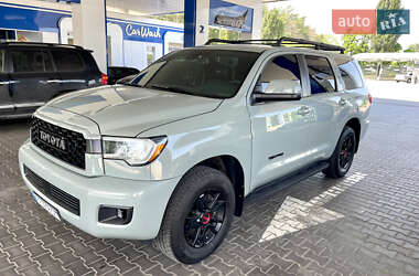 Позашляховик / Кросовер Toyota Sequoia 2021 в 