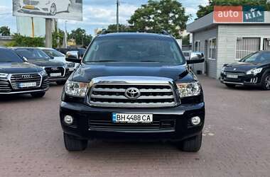 Внедорожник / Кроссовер Toyota Sequoia 2013 в Одессе