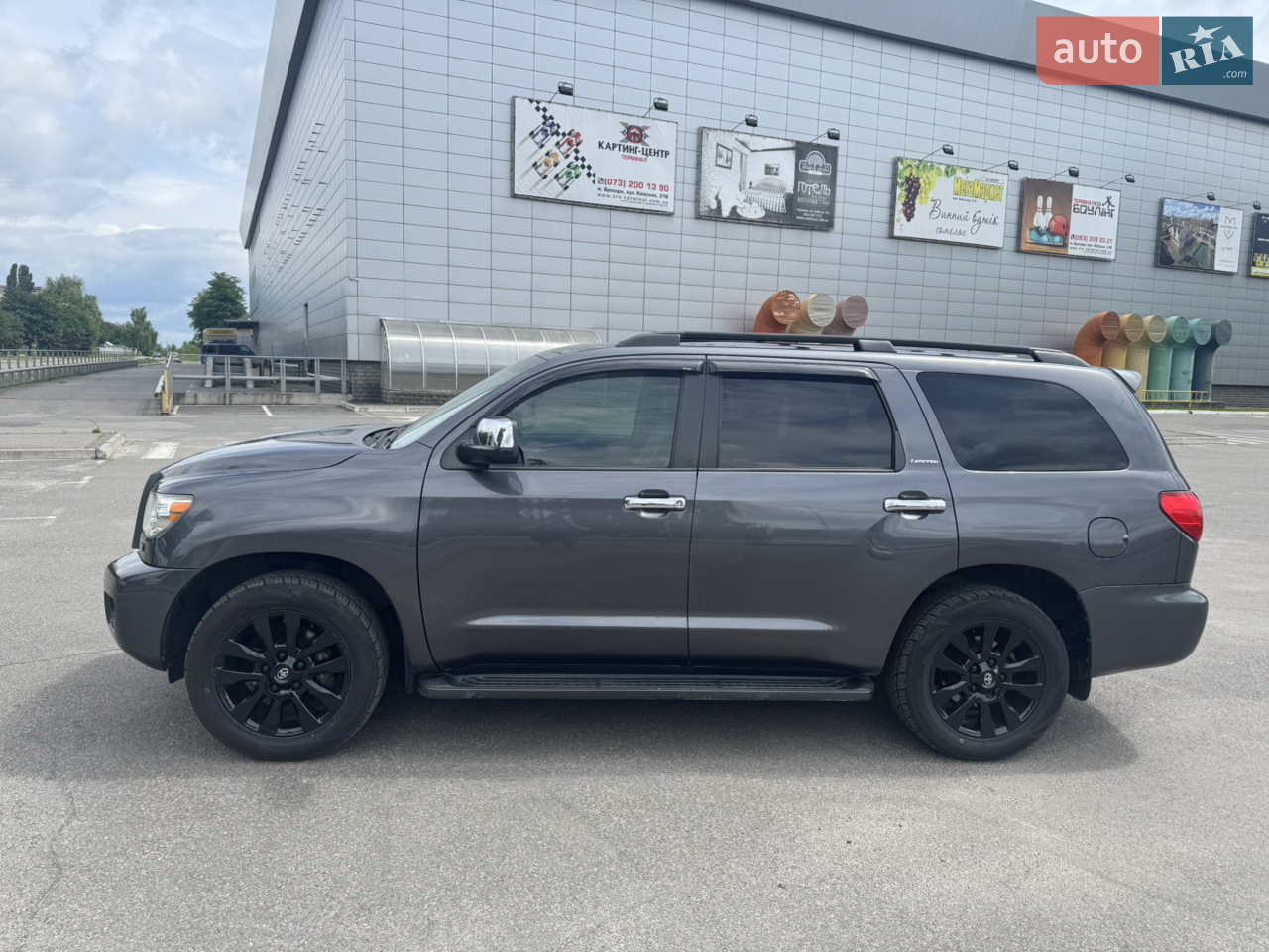 2013 Toyota Sequoia - мініатюра 10