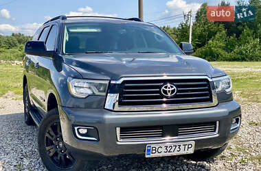 Toyota Sequoia 2019