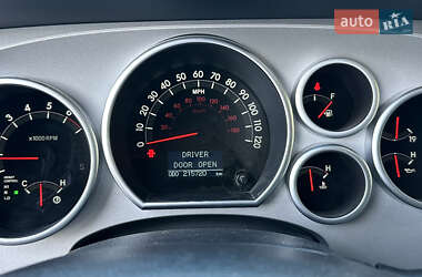Внедорожник / Кроссовер Toyota Sequoia 2008 в 