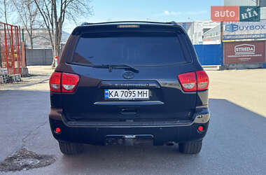 Внедорожник / Кроссовер Toyota Sequoia 2008 в 