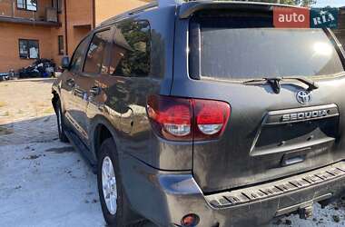 Внедорожник / Кроссовер Toyota Sequoia 2019 в Киеве