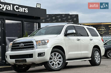 Внедорожник / Кроссовер Toyota Sequoia 2011 в Харькове