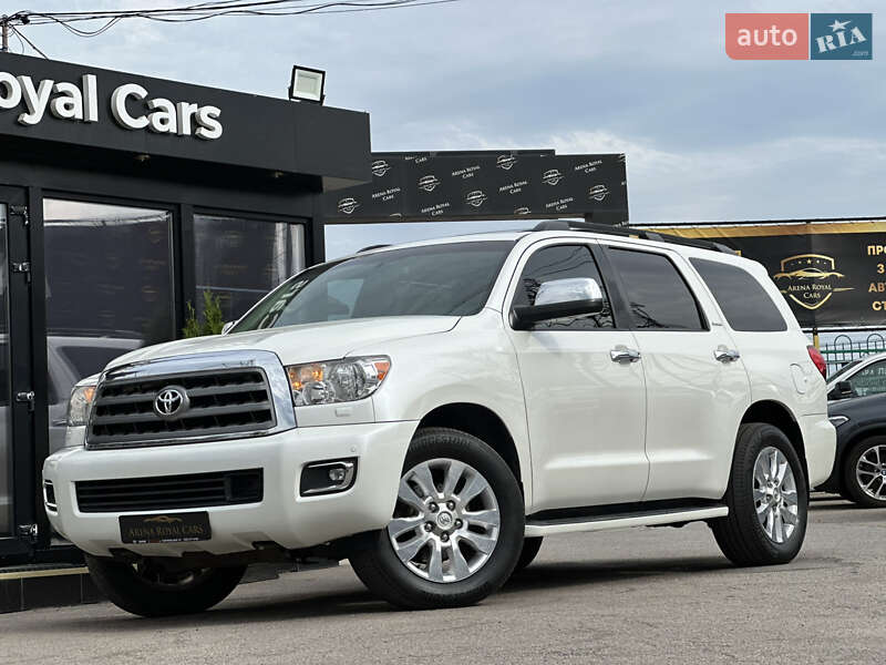 Toyota Sequoia 2011