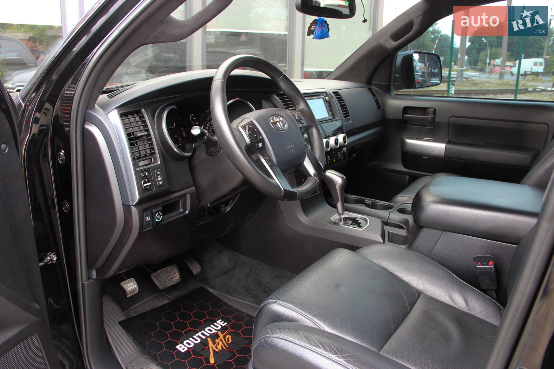 2017 Toyota Sequoia - мініатюра 26
