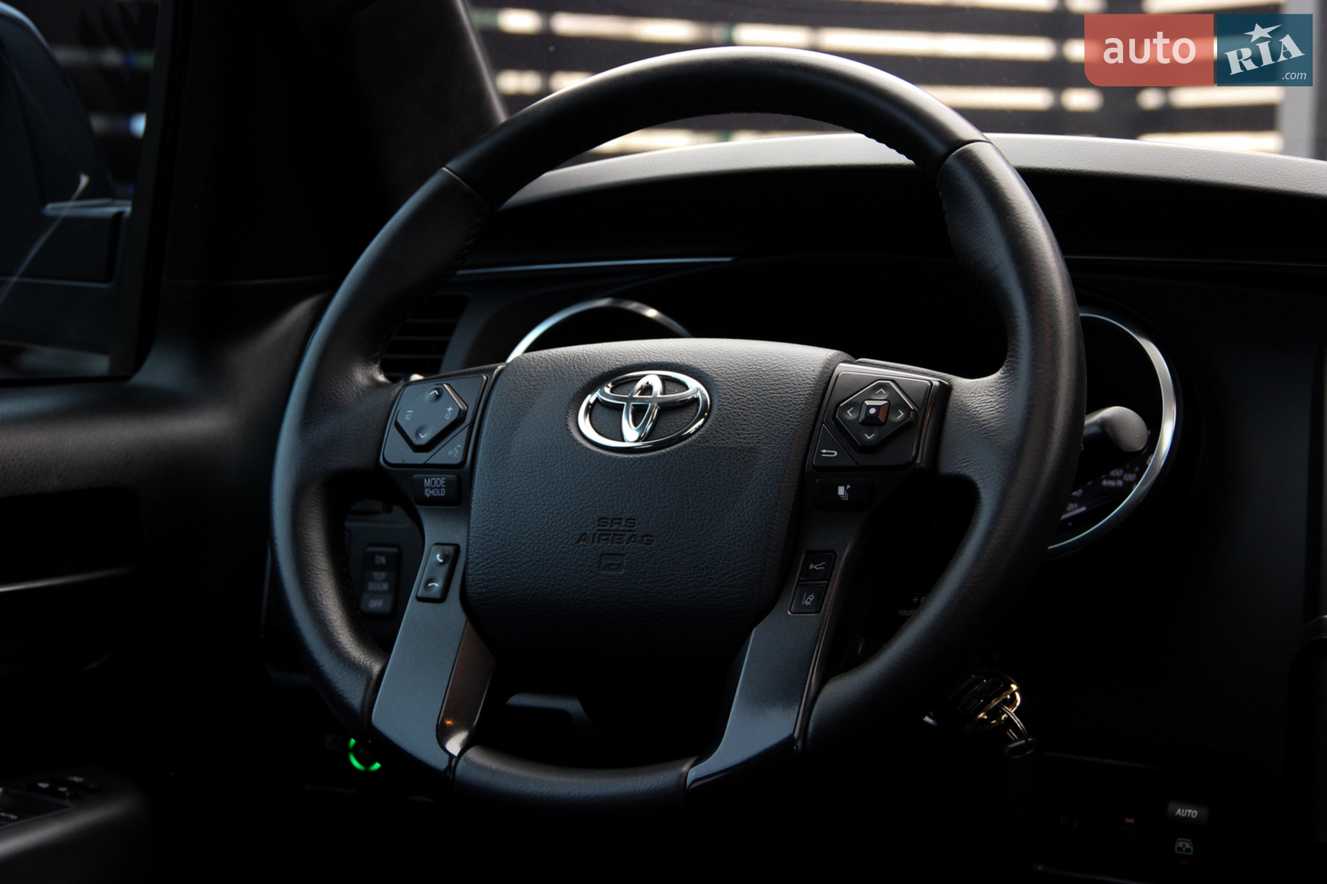 2017 Toyota Sequoia - мініатюра 46