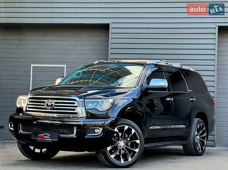 Toyota Sequoia 2021