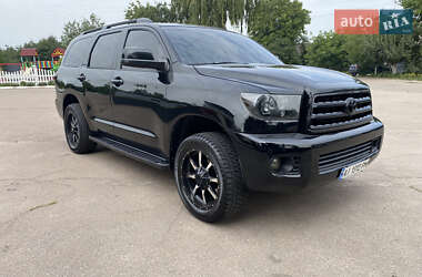 Позашляховик / Кросовер Toyota Sequoia 2012 в Києві