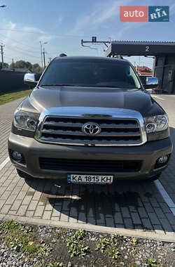 Позашляховик / Кросовер Toyota Sequoia 2013 в Києві