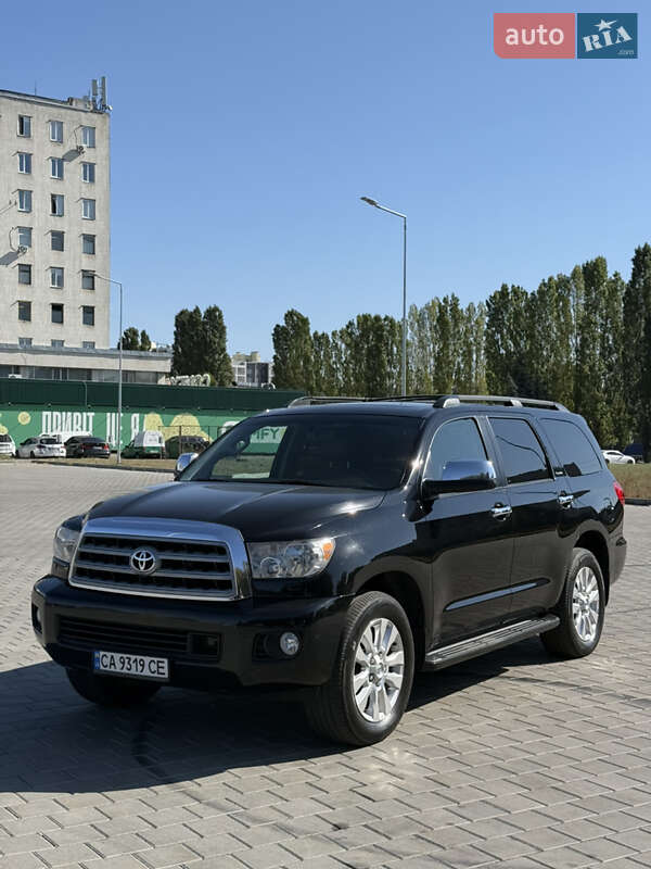 Внедорожник / Кроссовер Toyota Sequoia 2008 в Черкассах
