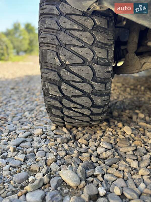 Внедорожник / Кроссовер Toyota Sequoia 2001 в Черновцах