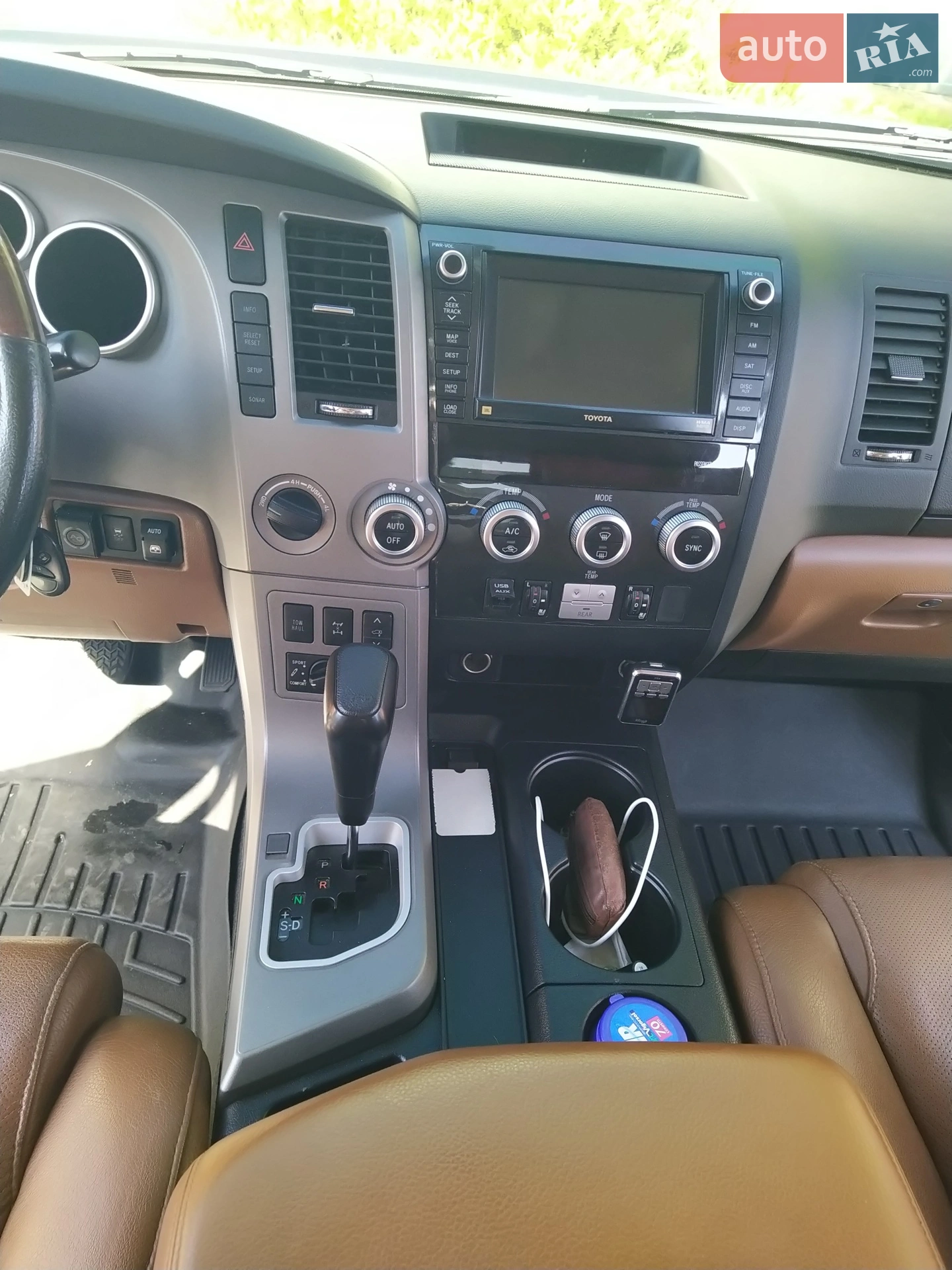 2012 Toyota Sequoia - мініатюра 8