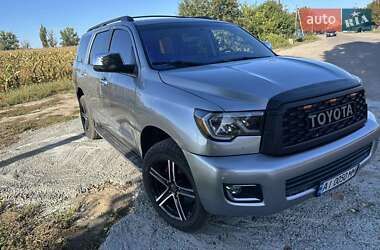 Внедорожник / Кроссовер Toyota Sequoia 2008 в Фастове