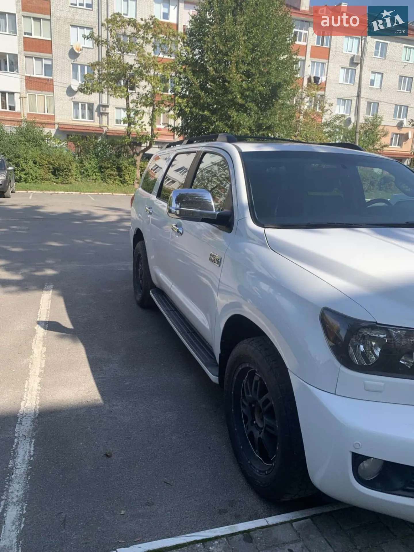 2013 Toyota Sequoia - мініатюра 21