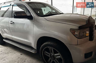 Toyota Sequoia 2008