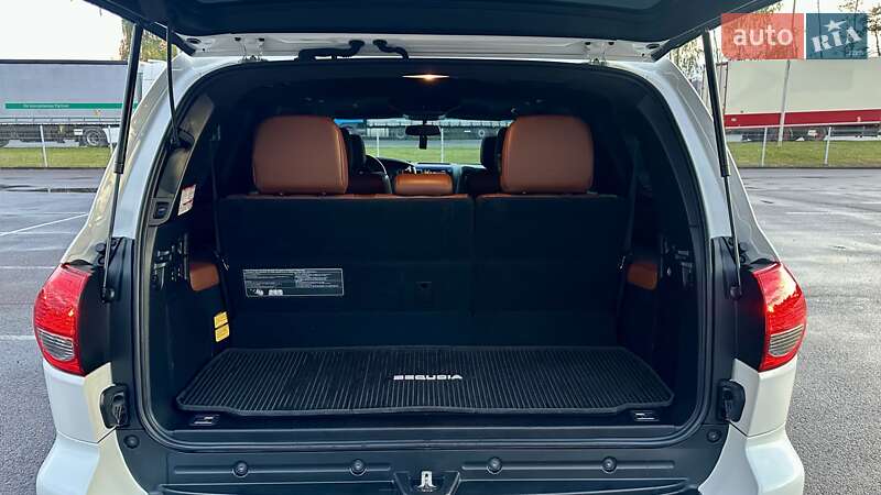 Внедорожник / Кроссовер Toyota Sequoia 2017 в Ковеле