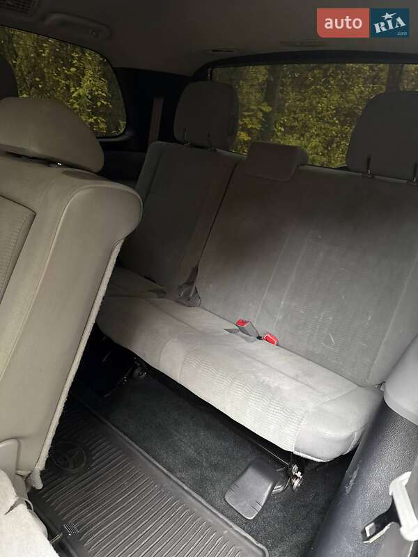 Позашляховик / Кросовер Toyota Sequoia 2017 в Києві