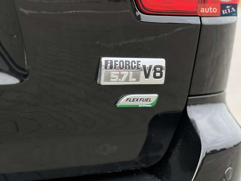 Внедорожник / Кроссовер Toyota Sequoia 2013 в Киеве